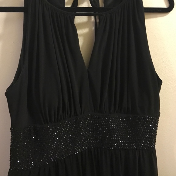 Beautiful swing dress - Picture 2 of 4