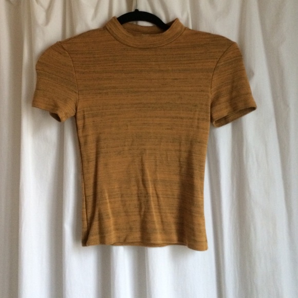 70s inspired tee