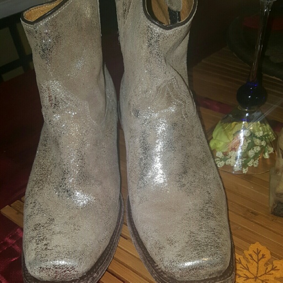 Gold Genuine Leather Cowboy Boots - Picture 2 of 3