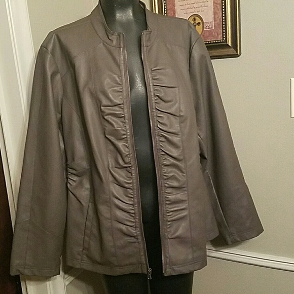 Jacket - Picture 3 of 3