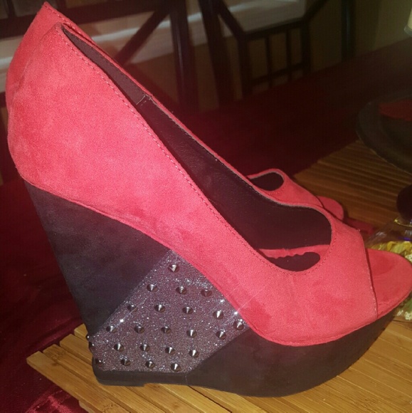 Red Studded Open-toed Heels - Picture 1 of 3