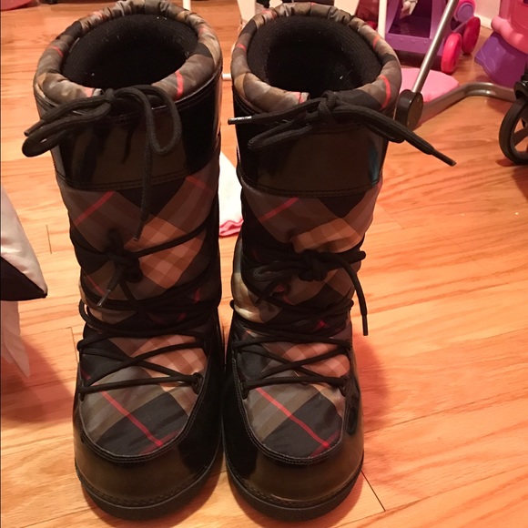 Burberry Snow boots