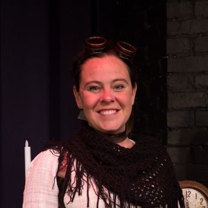 Meet your Posher, Steph