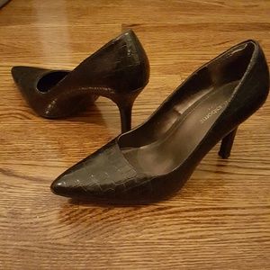 Brown pumps -worn once!