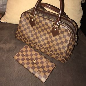 Louis Vuitton Purse and Wallet