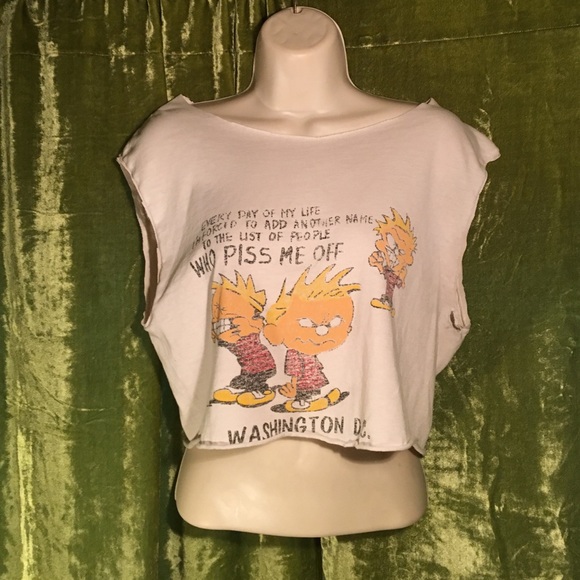 Vintage Calvin & Hobbes cropped tank top!
