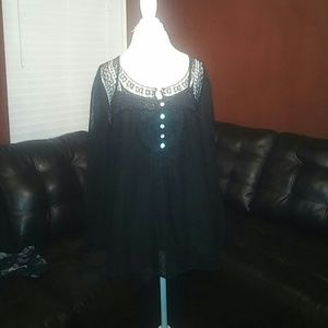 'Free People" oversized sheer black top XL