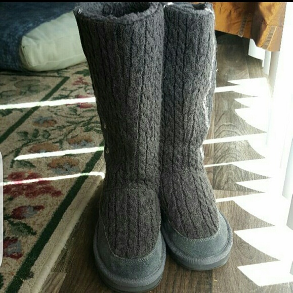 Skechers knit boots