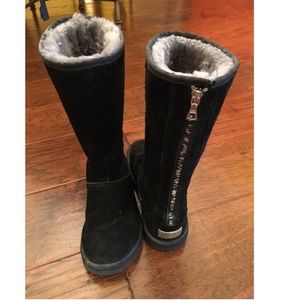 Black UGG boots