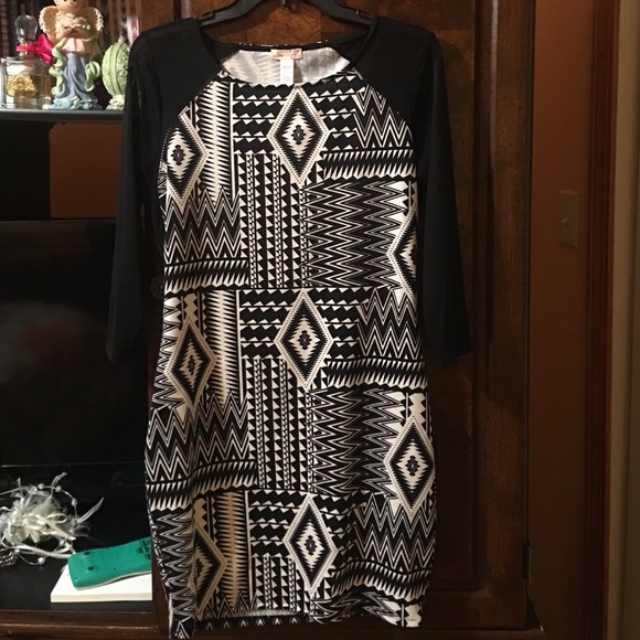 Party Dress, never worn. Great for a night out.