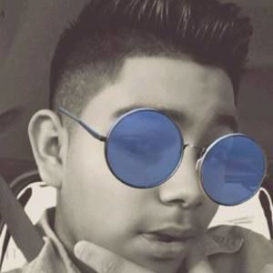 Meet your Posher, Christopher