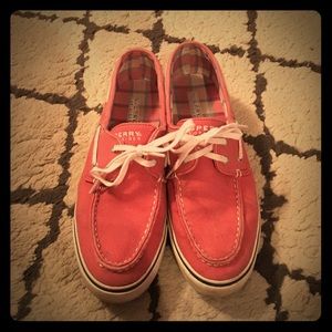 Sperry canvas boat shoe!