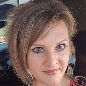Meet your Posher, Valerie
