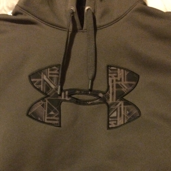 Under Armour men's hoodie