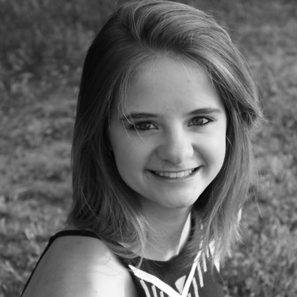 Meet your Posher, Gabrielle - Picture 5 of 6