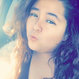 Meet your Posher, Eva