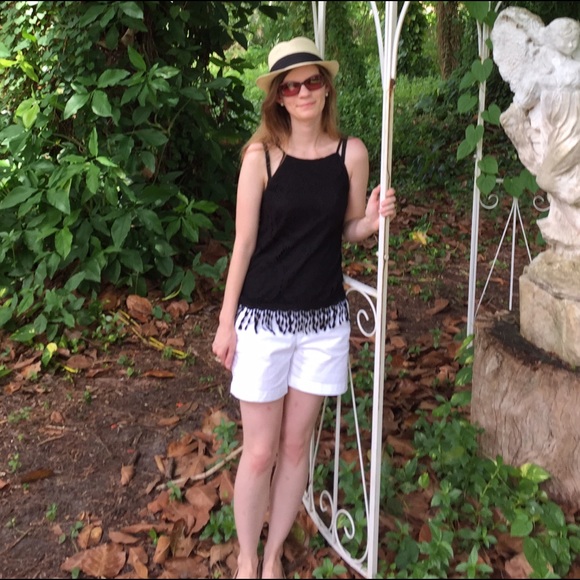 Meet your Posher, Alexandria - Picture 1 of 1