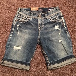 Silver Suki Bermudas