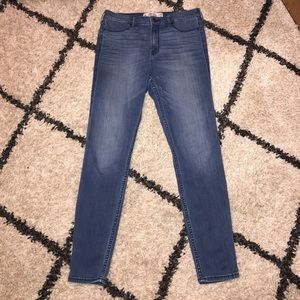 NWOT Hollister Jeggings!!!