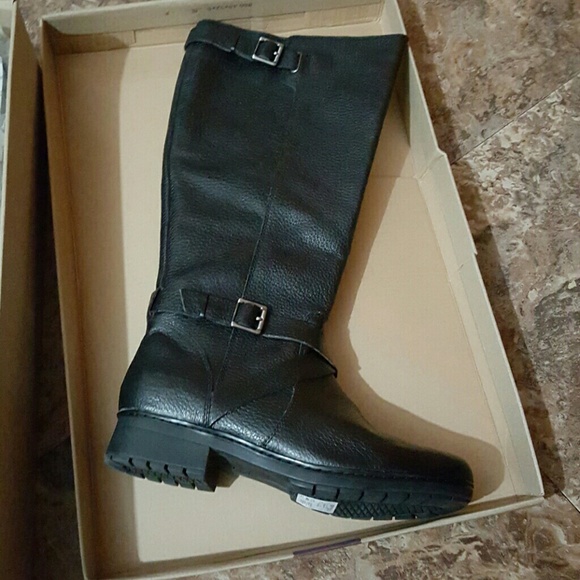 Clark's black leather  boots