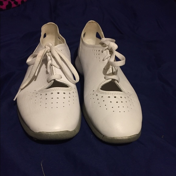 Nike golf shoes - Picture 2 of 3