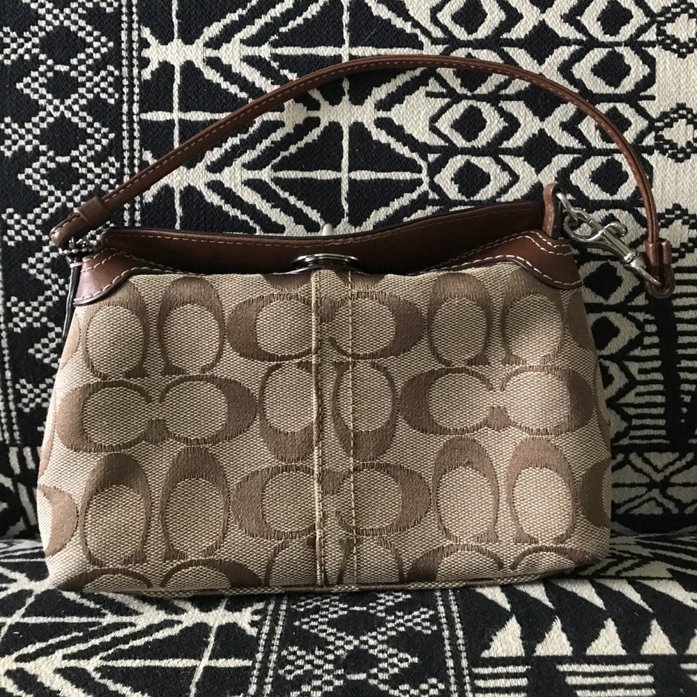 NWOT Small Coach CC Monogram Tan Wristlet - Picture 6 of 7