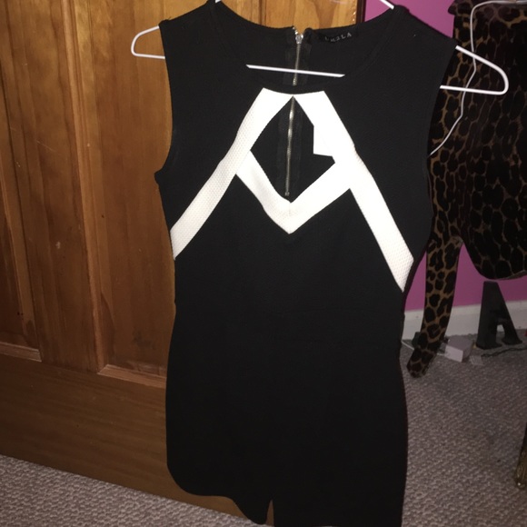 MANDEE's ROMPER