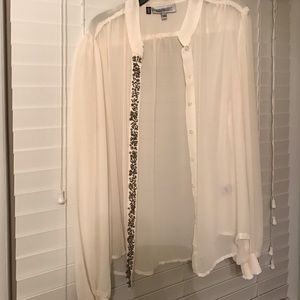 Jennifer Lopez button down shirt