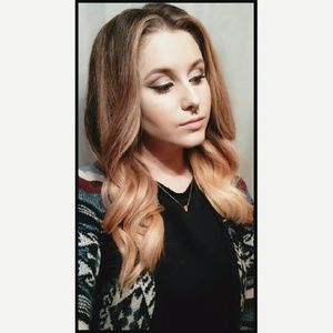 Meet your Posher, Ashley