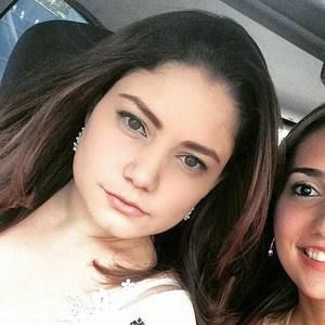 Meet your Posher, Rayane