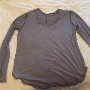 Lululemon 5 Year Yogini long sleeve, size 12