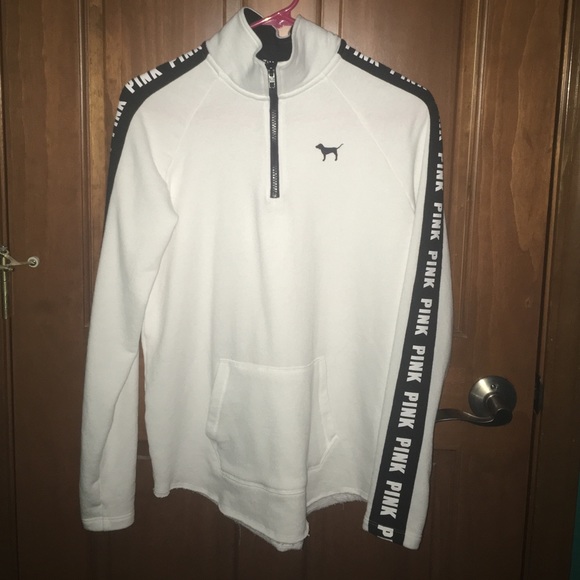 VICTORIAS SECRET PINK ZIP UP SWEATSHIRT