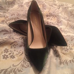 Size 10 Emerald Green 4" heel by Shoe Republic LA