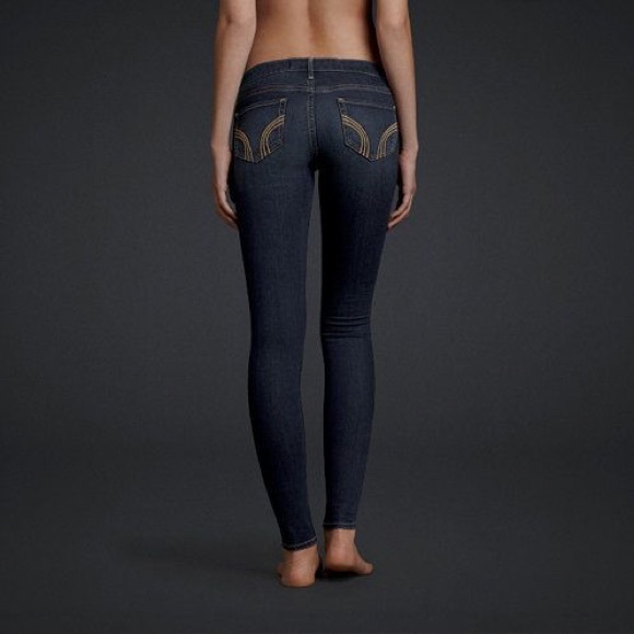 Dark Wash Hollister Jeggings/ Skinny Jeans