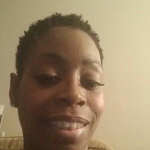 Meet your Posher, Shawntava