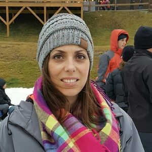 Meet your Posher, Carmel