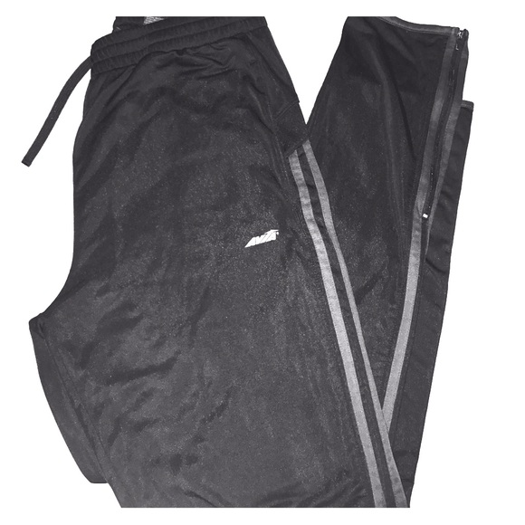 Avia Men's Tapered joggers