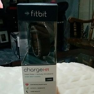 Fitbit Charge HR - Unisex - Gently used- In box