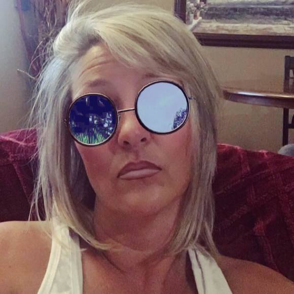 Meet your Posher, Tonya - Picture 1 of 1