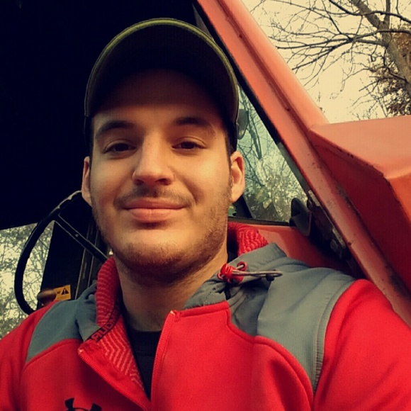 Meet your Posher, Kevin - Picture 1 of 1