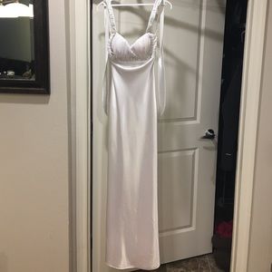 White formal prom/wedding dress. Size XS