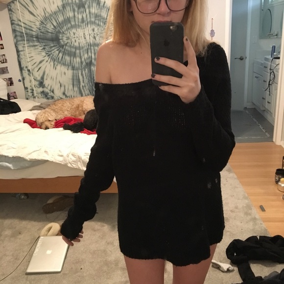 black low back sweater