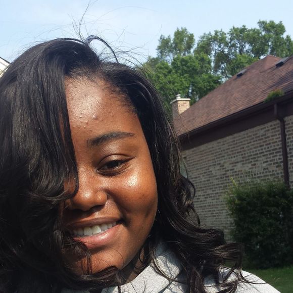 Meet your Posher, Tonia