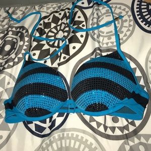 PINK vs bathing suit top