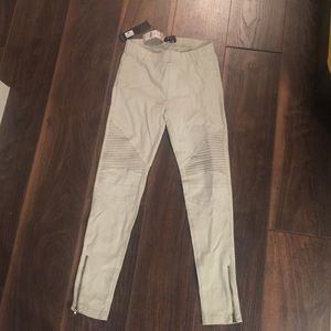 Moto leggings with ankle zippers