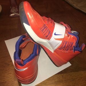 Nike Revis zoom barely worn size 10.5