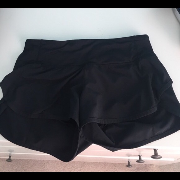 Lululemon shorts SOLD - Picture 1 of 2