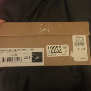 Christian Louboutin So Kate
