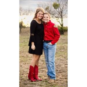 Meet your Posher, Kenzie