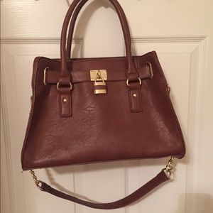 Handbag and wallet set